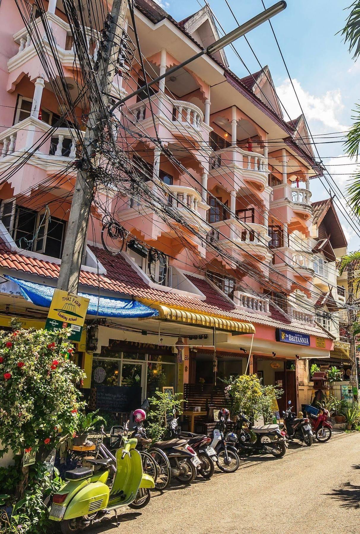 The Britannia Hotel เชียงใหม่ ภายนอก รูปภาพ